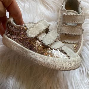 Zara Sneaker Toddler Size 5 Gold Glitter